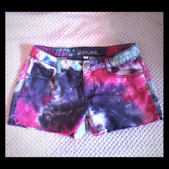 Cherokee Tie-dyed XL girl shorts - Picture 1 of 5